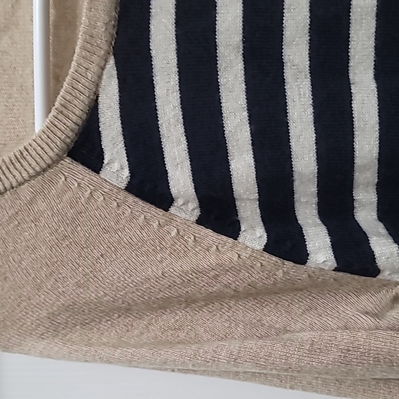 J crew elbow patch sweater - Picture 4 of 7